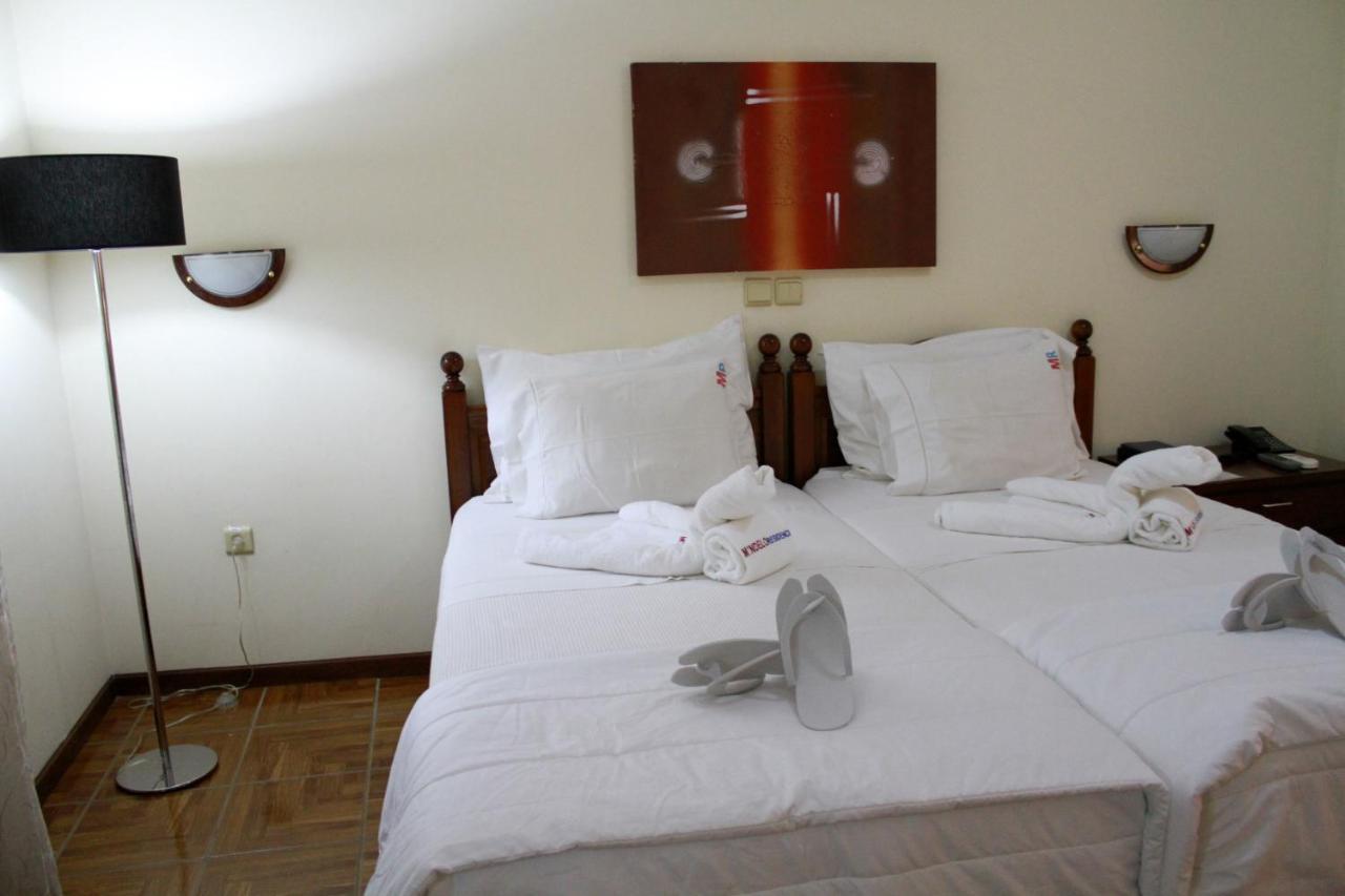 Bed and Breakfast Mindelo Residencial Exterior foto