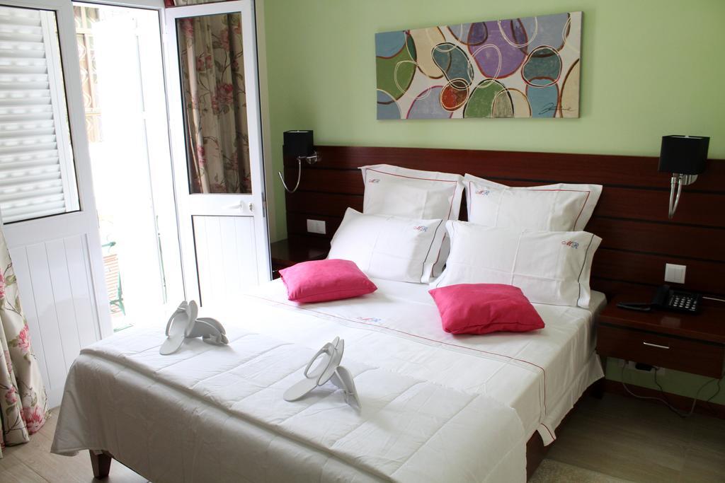 Bed and Breakfast Mindelo Residencial Exterior foto