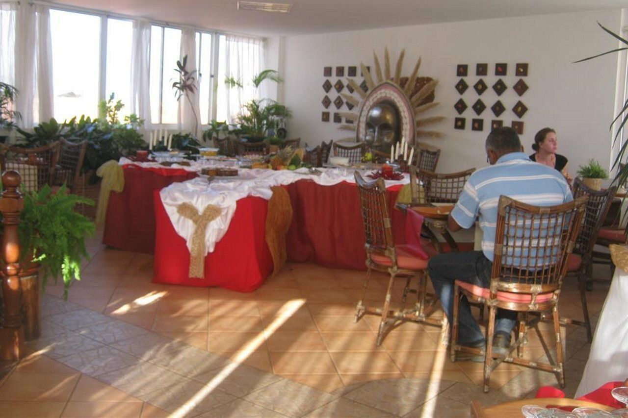 Bed and Breakfast Mindelo Residencial Exterior foto