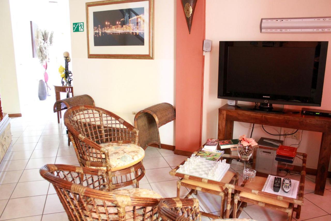 Bed and Breakfast Mindelo Residencial Exterior foto